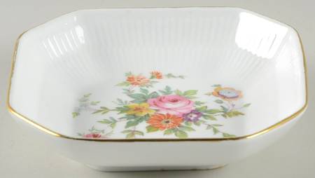 Marlow (Newer, Wreath Backstamp) 5" Square Tray