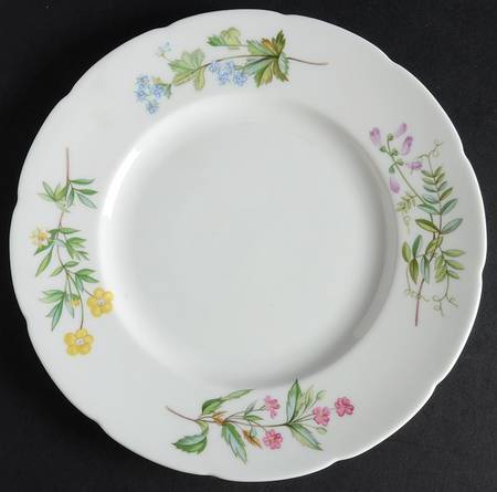 Meadow Scalloped Salad Plate