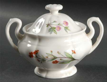 Meadow Scalloped Sugar Bowl & Lid