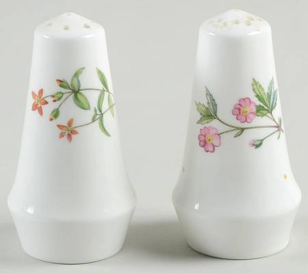 Meadow Smooth Salt & Pepper Set
