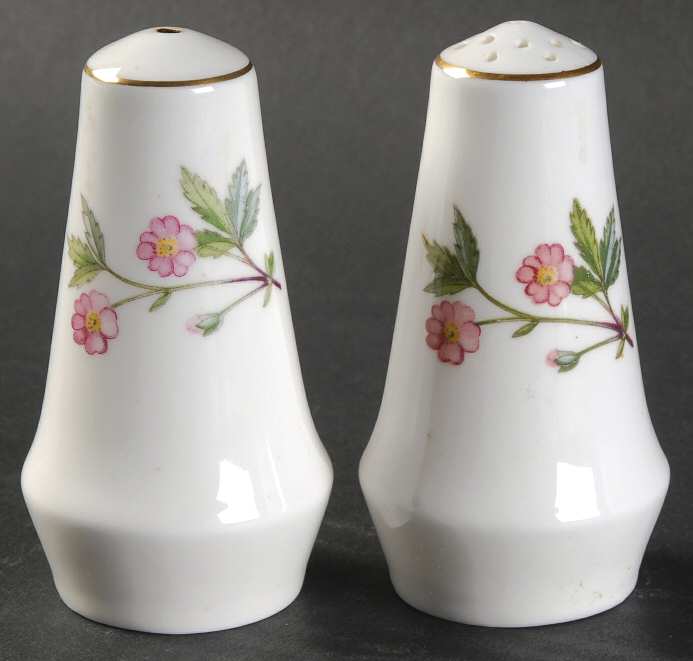 Meadow Smooth Salt & Pepper Set