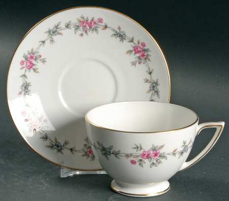Melbury Footed Cup & Saucer Set