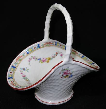 Minton Rose (Older, Smooth) Small Basket
