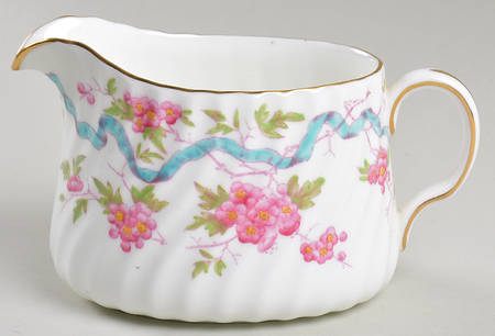 Montrose Creamer