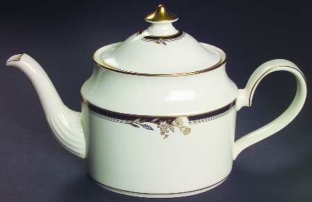 Newbury Black Band Newer Teapot & Lid