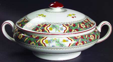 Oriental Blossom (Center Design) Round Covered Vegetable