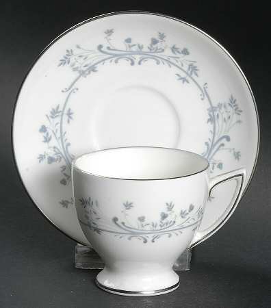 Pandora Footed Demitasse Cup & Saucer Set