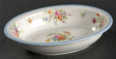 Patricia 9" Oval Vegetable Bowl