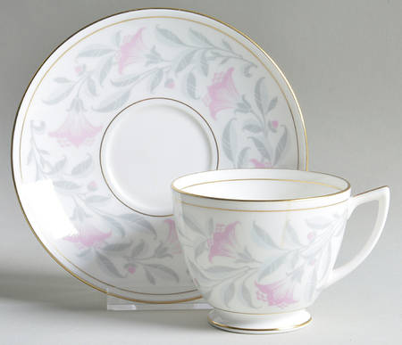 Petunia Footed Cup & Saucer Set