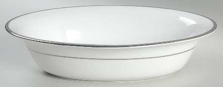 Platinum Heritage 10" Oval Vegetable Bowl