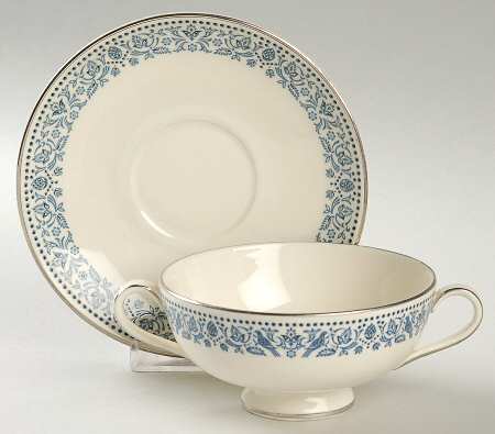 Pomona Footed Cream Soup Bowl & Saucer Set