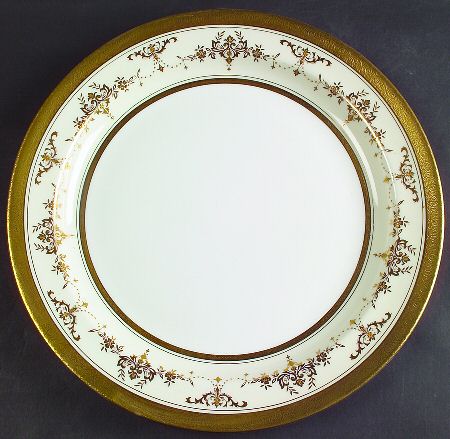 Riverton 13" Chop Plate (Round Platter)