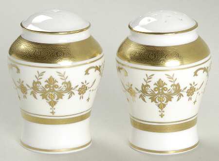 Riverton Salt & Pepper Set