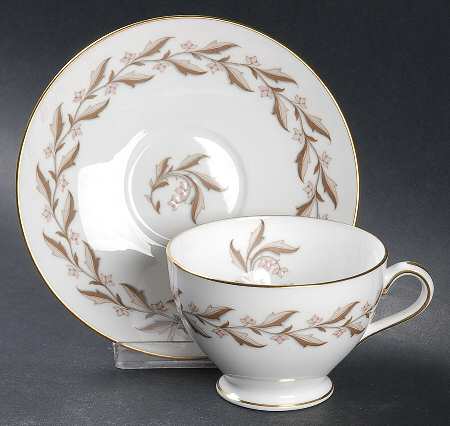 Rosewood Footed Cup & Saucer Set