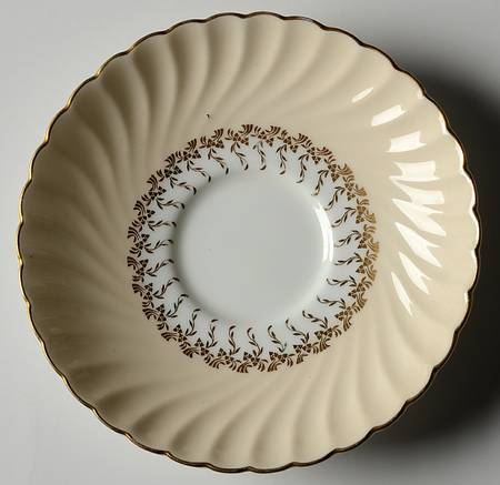 S443 Saucer