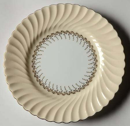 S443 Luncheon Plate