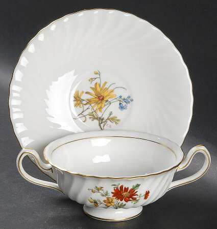 S500 Footed Cream Soup Bowl & Saucer Set