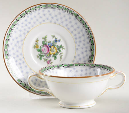 Salisbury Footed Bouillon Cup
