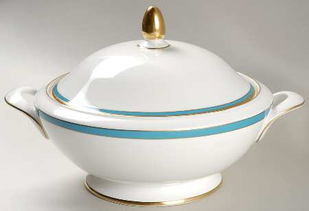 Saturn Turquoise Round Covered Vegetable