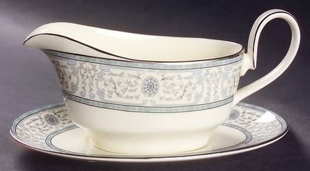 Sharnwood Gravy Boat & Underplate
