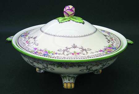Shaftesbury Round Covered Vegetable