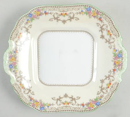 Shaftesbury Square Handled Cake Plate