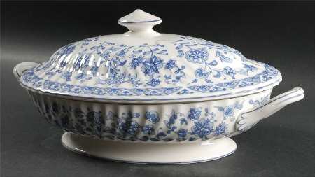 Shalimar Oval Covered Vegetable