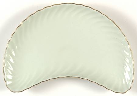 Shell Green and Gold Crescent Salad Plate