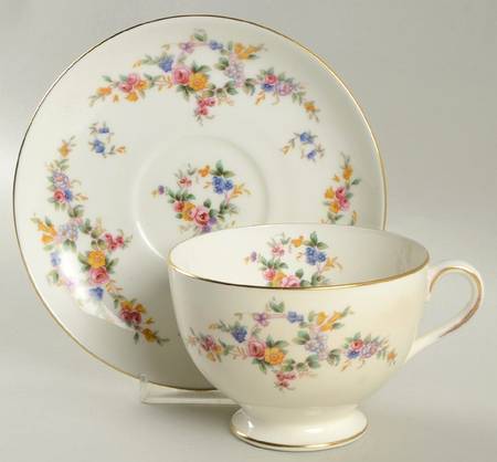 Spring Flowers Oversized Cup & Saucer Set