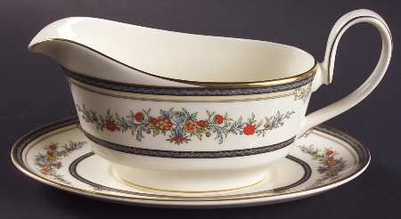 Stanwood (Gold Trim) Gravy Boat & Underplate