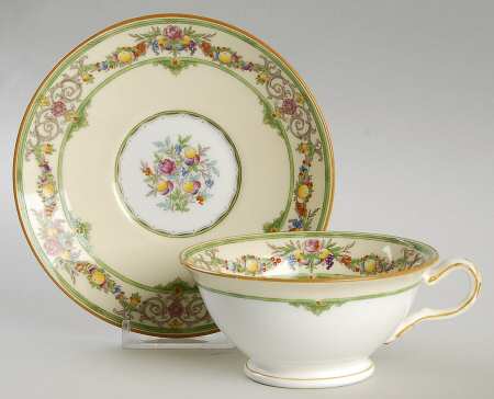 Stratford Footed Cup & Saucer Set