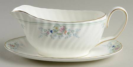 Sunningdale Gravy Boat & Underplate