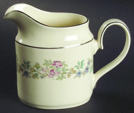 Summer Song Creamer