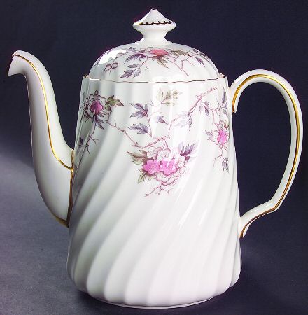Suzanne Coffee Pot & Lid