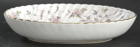 Suzanne 10" Oval Vegetable Bowl