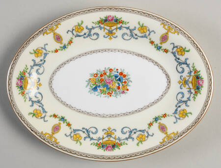 Talbot Underplate for Gravy Boat