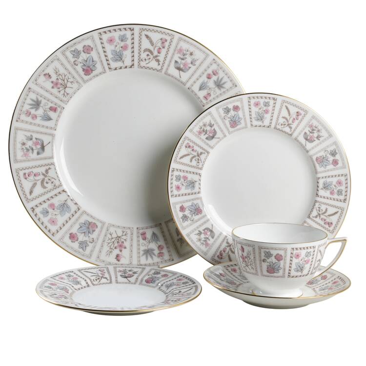 Tapestry (Gold Trim) 40  Piece Estate Set
