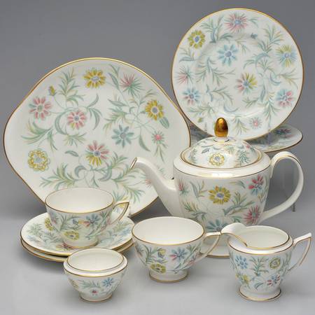 Vanessa 11 Piece Estate Set