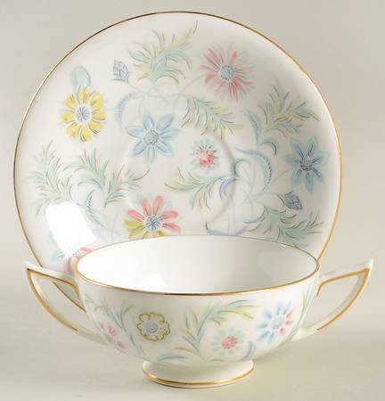 Vanessa Footed Cream Soup Bowl & Saucer Set