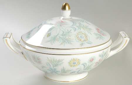 Vanessa Round Covered Vegetable