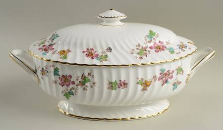 Vermont Oval Tureen & Lid