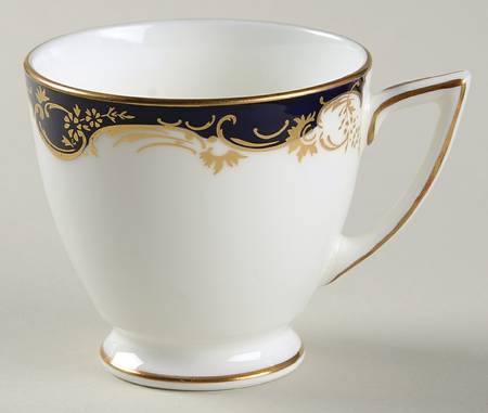 Versailles Footed Demitasse Cup