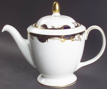 Versailles Teapot & Lid