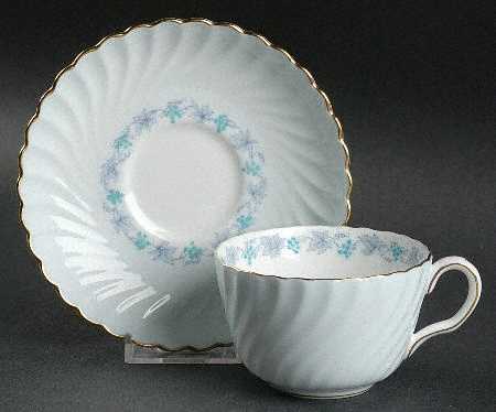 Flat Cup & Saucer Set