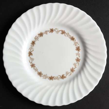 Vinyard White Luncheon Plate