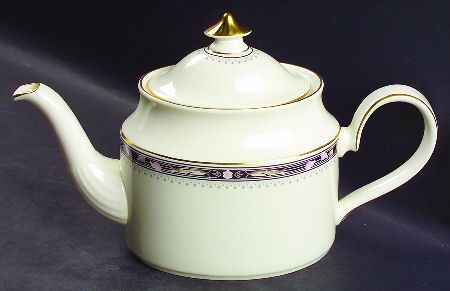 Warwick (Black Border, Pink Flowers) Teapot & Lid