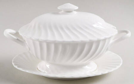 White Fife Sauce Boat & Lid with Underplate