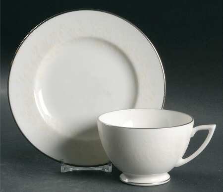 White Paisley Footed Cup & Saucer Set