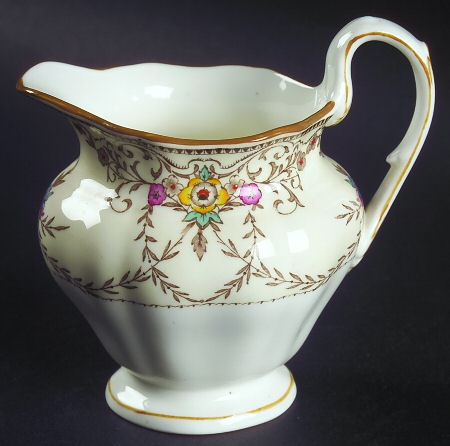 Wilmington Orange Creamer