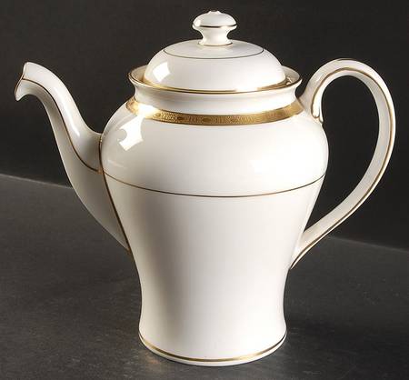 Winchester Coffee Pot & Lid